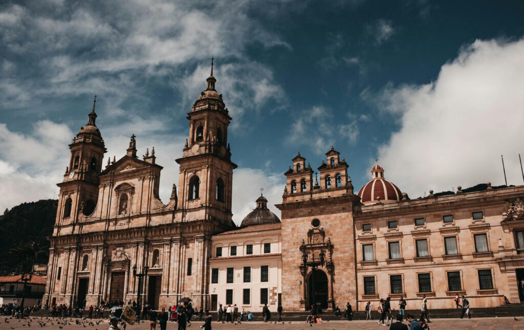 Centro Histórico de Bogotá Atracciones de América